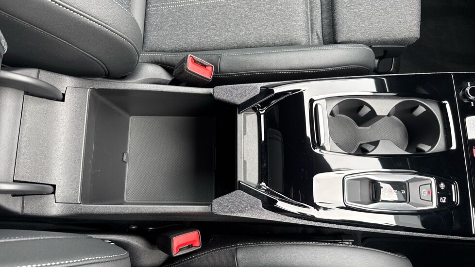 Used Audi Q6 e-tron 2025 for sale - 76161292: Photo 43