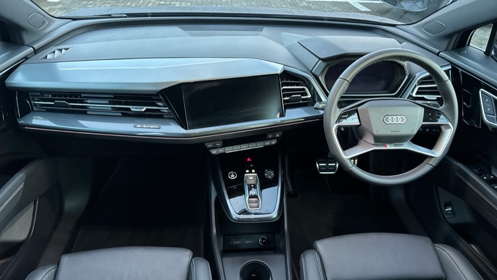 Used Audi Q4 e-tron 2025 for sale - 76871156: Photo 12