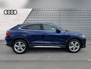 Used Audi Q3 2021 for sale - 75274602: Photo