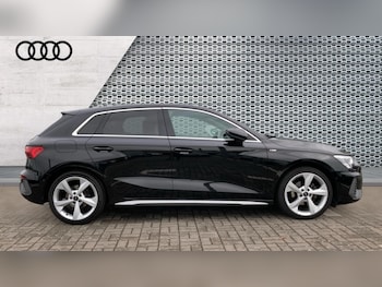 Used Audi A3 2021 for sale - 76871745: Photo