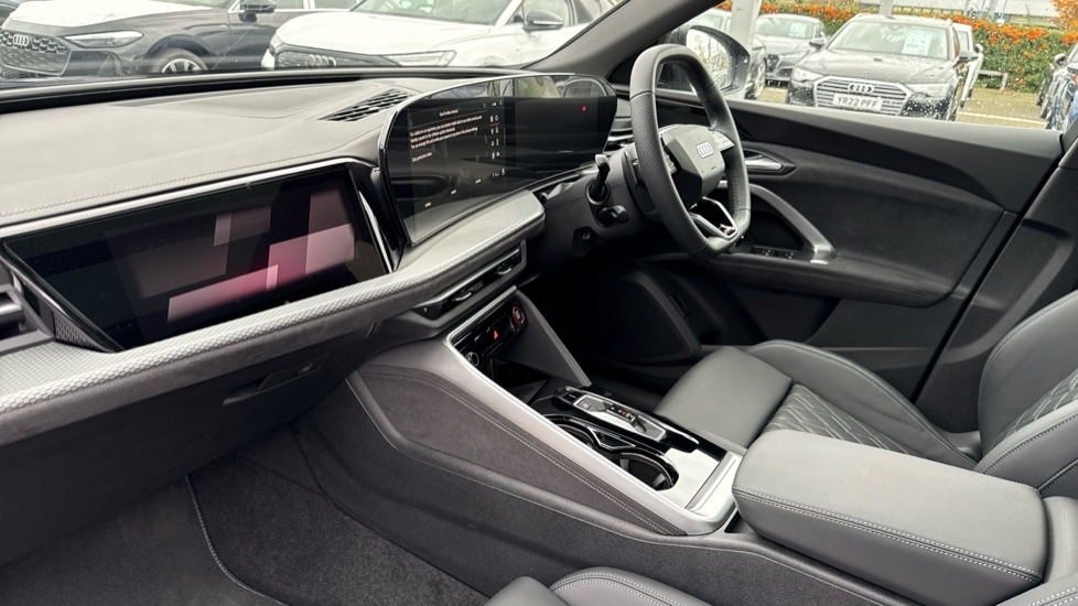 Used Audi Q5 2025 for sale - 76872173: Photo 2