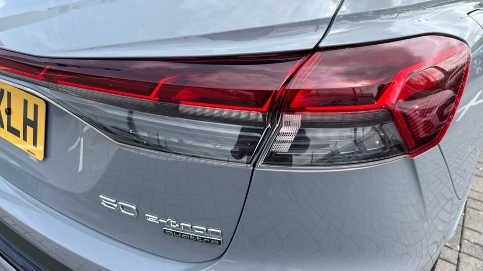 Used Audi Q4 e-tron 2022 for sale - 76868680: Photo 33