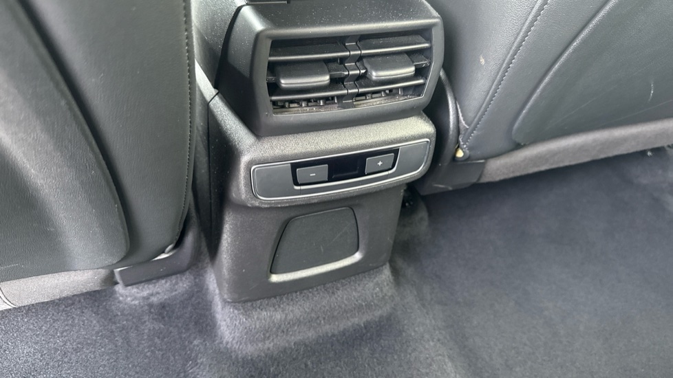 Used Audi Q4 e-tron 2022 for sale - 76868680: Photo 43