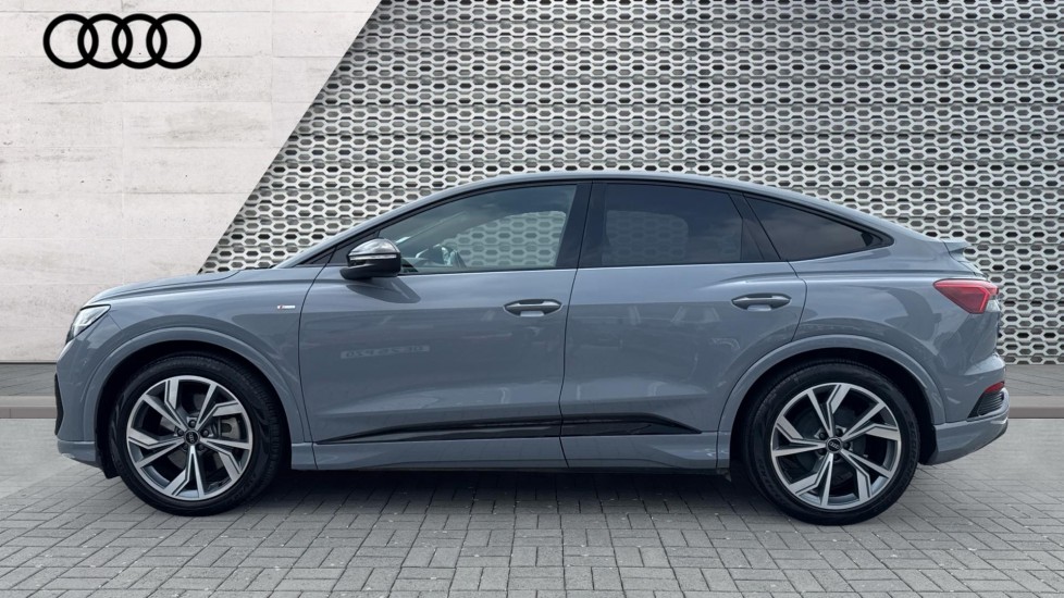 Used Audi Q4 e-tron 2022 for sale - 76868680: Photo 9