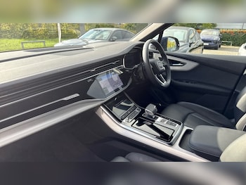 Used Audi Q7 2025 for sale - 75943299: Photo