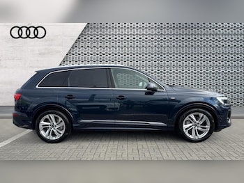 Used Audi Q7 2025 for sale - 75943299: Photo