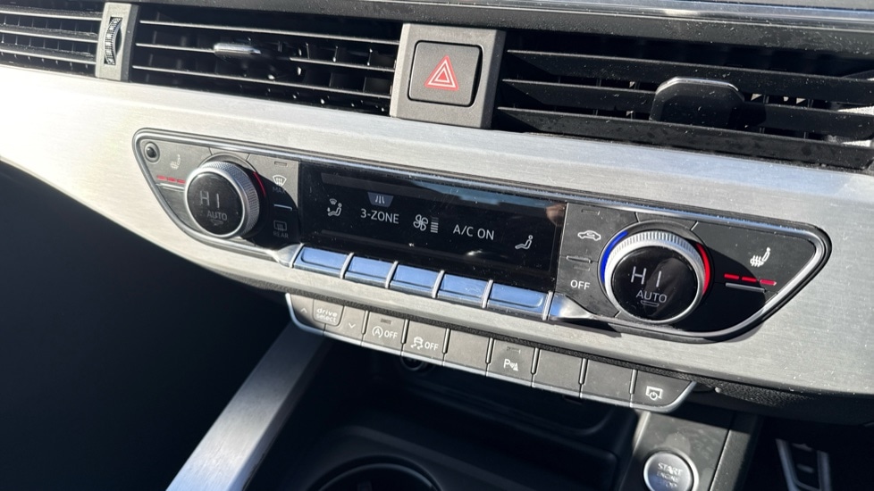 Used Audi A4 2018 for sale - 76773074: Photo 16