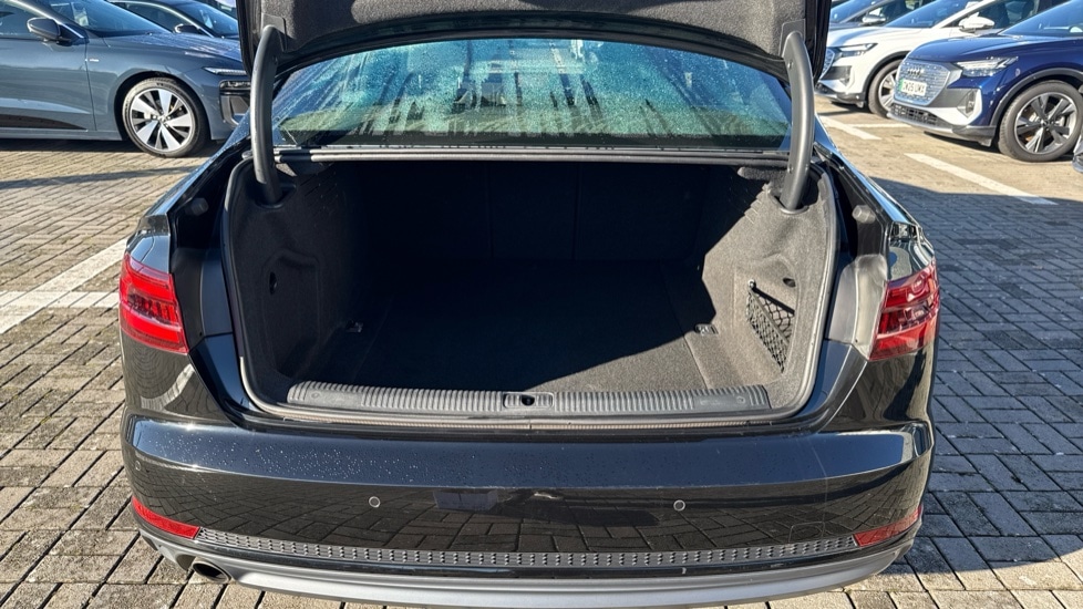 Used Audi A4 2018 for sale - 76773074: Photo 18