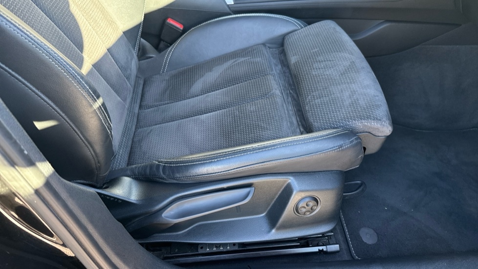 Used Audi A4 2018 for sale - 76773074: Photo 29