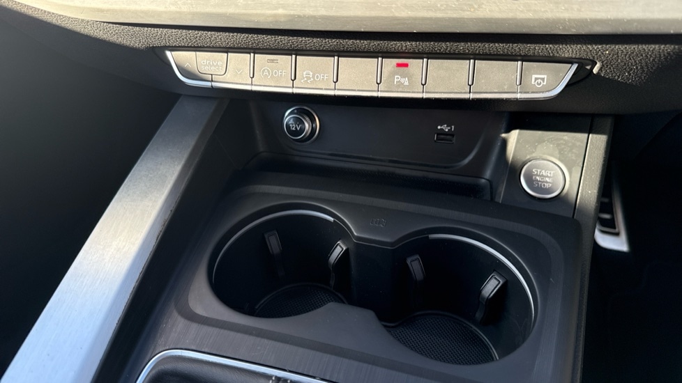 Used Audi A4 2018 for sale - 76773074: Photo 36