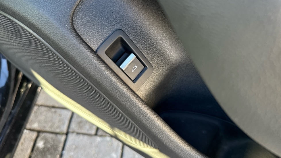 Used Audi A4 2018 for sale - 76773074: Photo 47