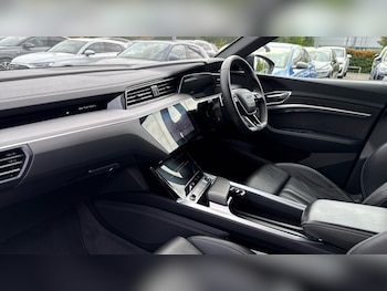 Used Audi Q8 2023 for sale - 75501775: Photo