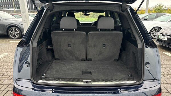 Used Audi Q7 2024 for sale - 76033595: Photo 18