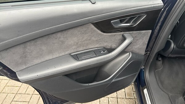 Used Audi Q7 2024 for sale - 76033595: Photo 42