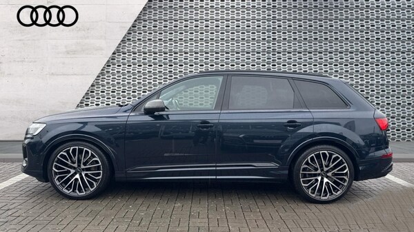 Used Audi Q7 2024 for sale - 76033595: Photo 9