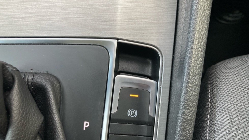 Used Volkswagen Golf SV 2014 for sale - 76872933: Photo 41