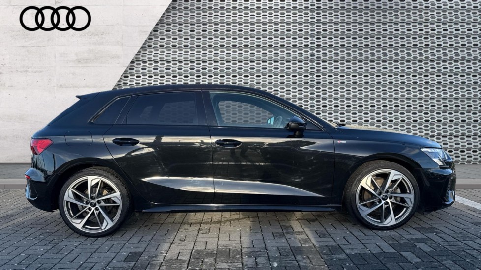 Used Audi A3 2023 for sale - 76873225: Photo 4