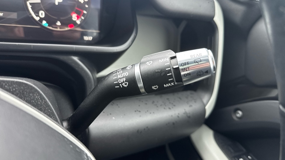 Used Land Rover Defender 2021 for sale - 76874908: Photo 24