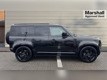 Used Land Rover Defender 2021 for sale - 76874908: Photo