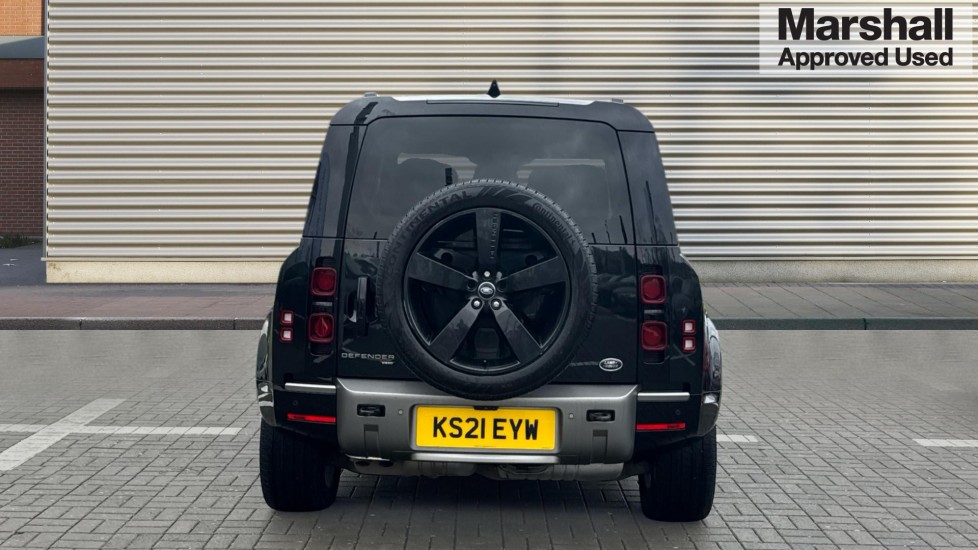 Used Land Rover Defender 2021 for sale - 76874908: Photo 4