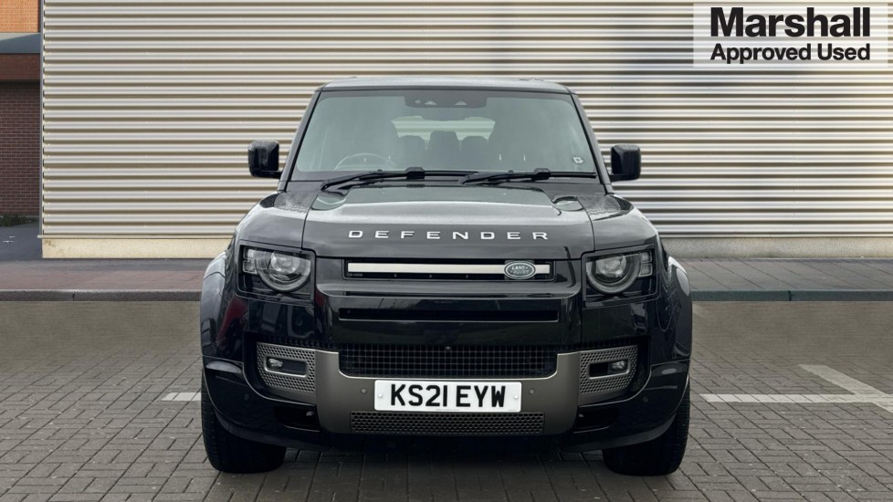 Used Land Rover Defender 2021 for sale - 76874908: Photo 8