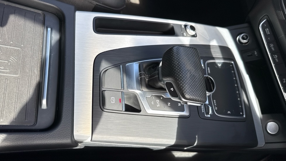 Used Audi Q5 2018 for sale - 76652453: Photo 27