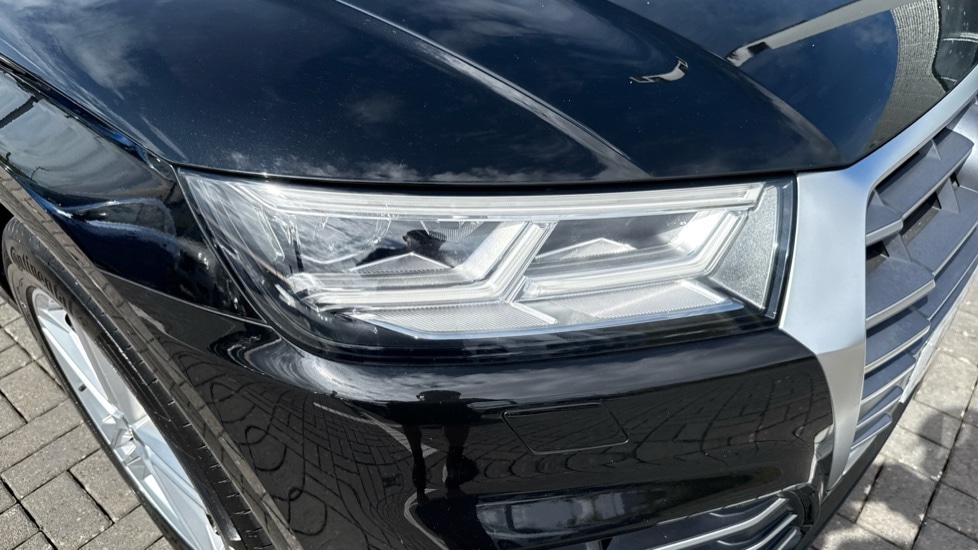 Used Audi Q5 2018 for sale - 76652453: Photo 34