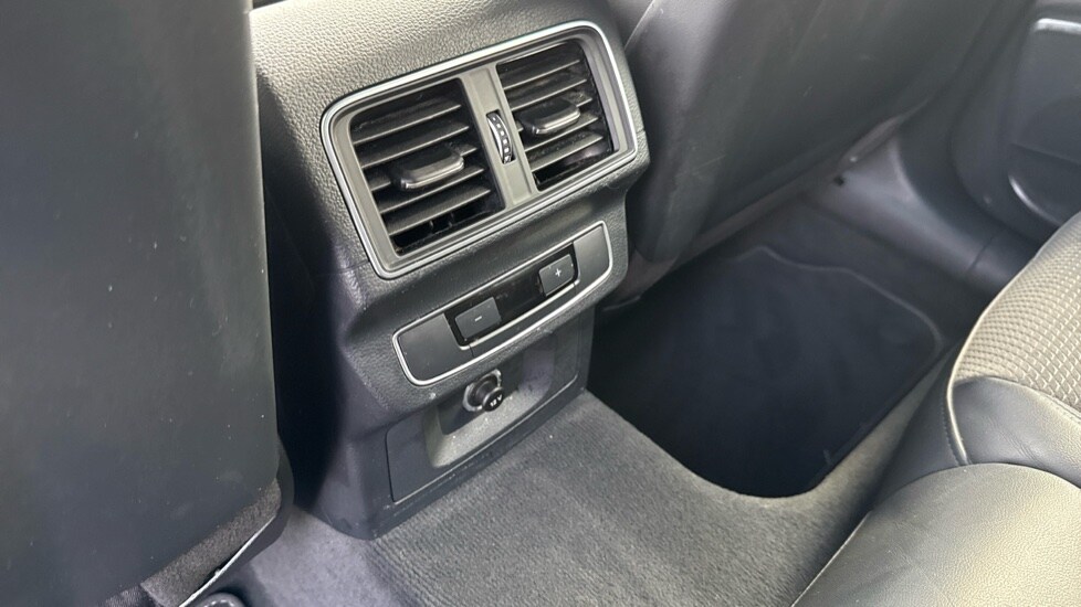 Used Audi Q5 2018 for sale - 76652453: Photo 44