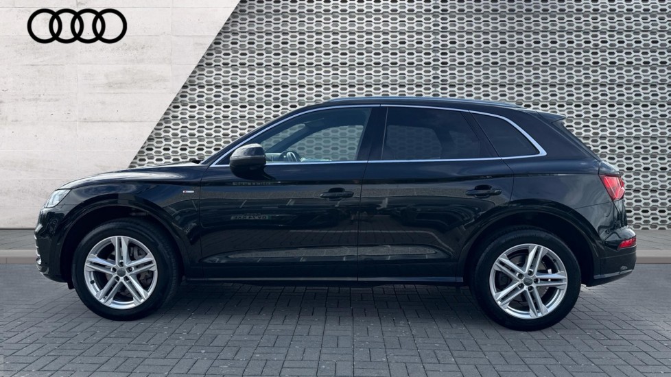 Used Audi Q5 2018 for sale - 76652453: Photo 9