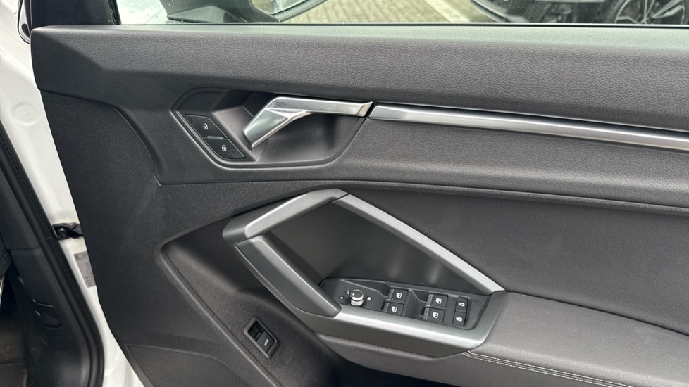 Used Audi Q3 2020 for sale - 76780247: Photo 28