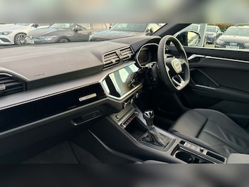 Used Audi Q3 2025 for sale - 76874471: Photo