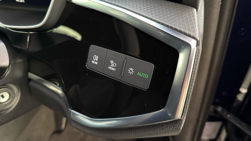 Used Audi Q3 2025 for sale - 76874471: Photo 45