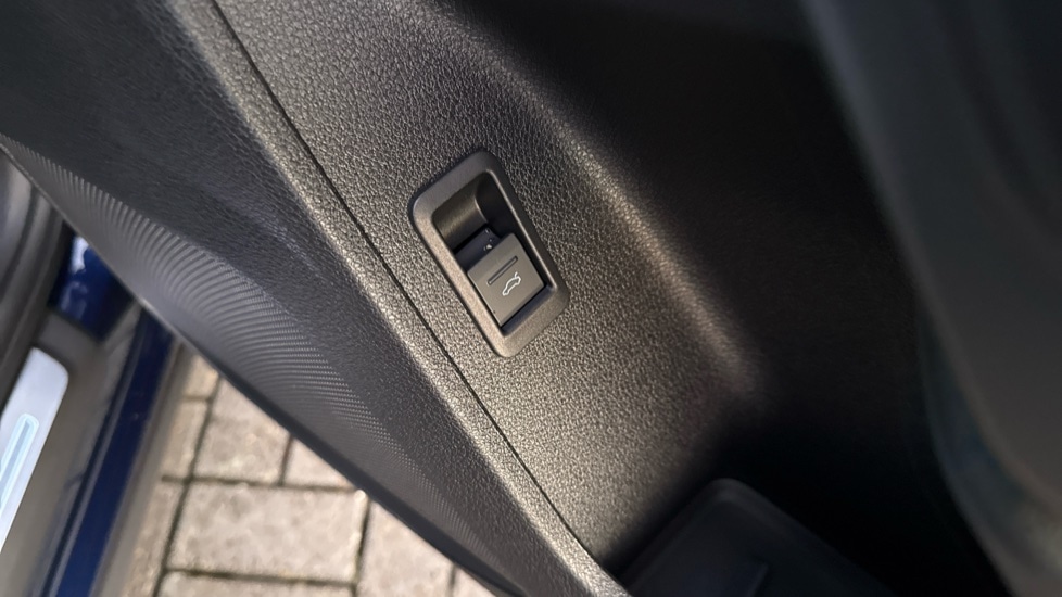 Used Audi Q3 2025 for sale - 76874471: Photo 47