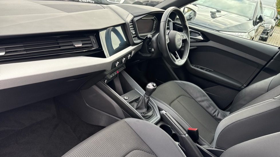 Used Audi A1 2021 for sale - 76203665: Photo 2
