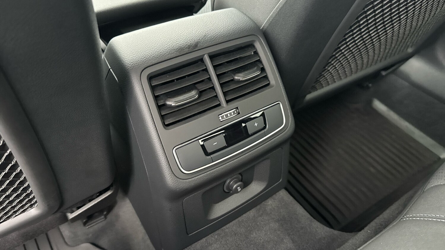 Vehicle 35