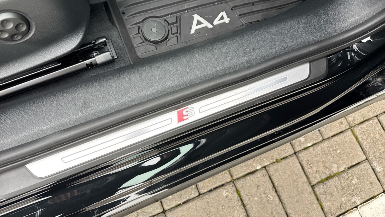 Vehicle 39