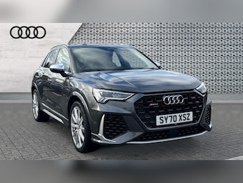 Audi - RS Q3