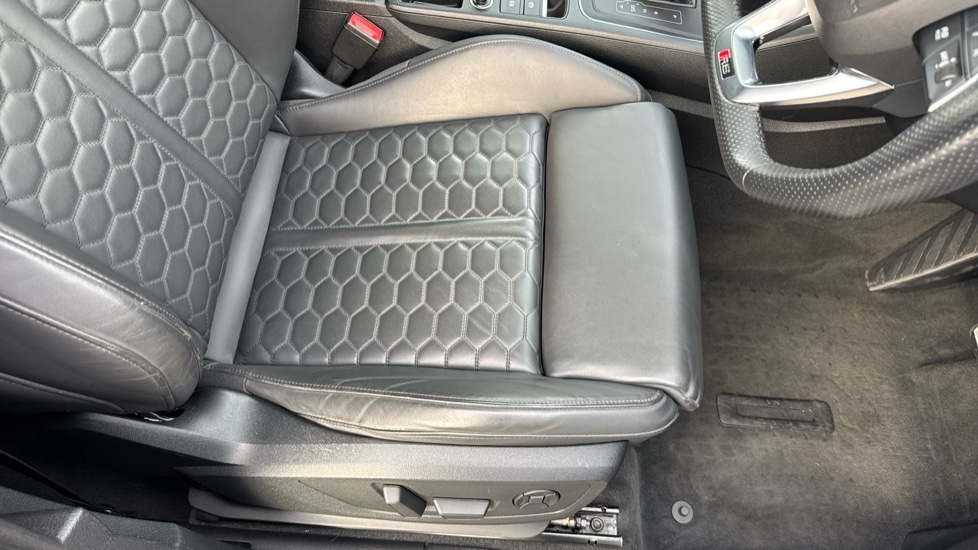 Used Audi RS Q3 2020 for sale - 76870999: Photo 29