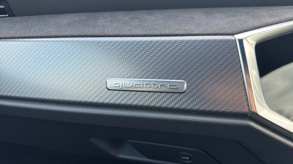 Used Audi RS Q3 2020 for sale - 76870999: Photo 47