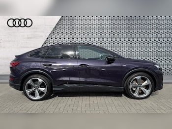 Used Audi Q4 e-tron 2024 for sale - 75702481: Photo