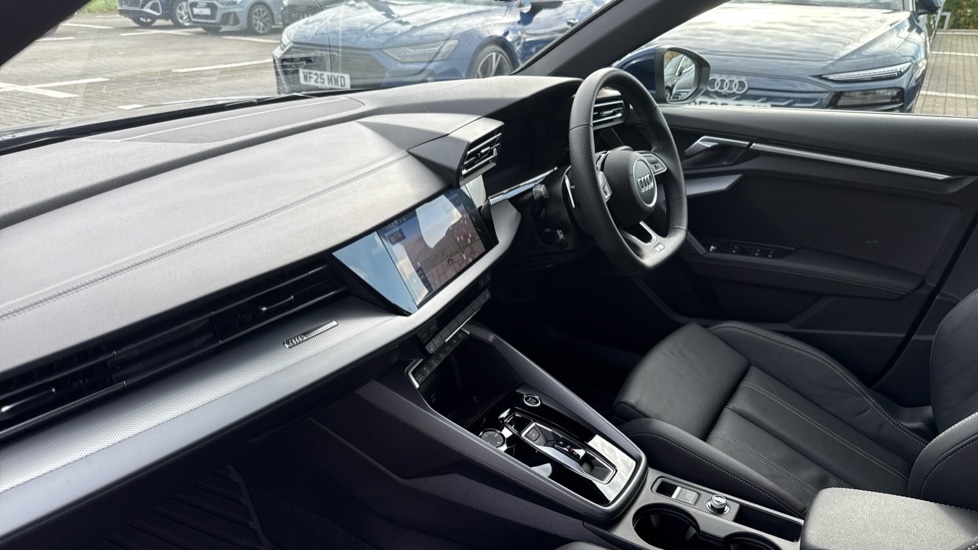 Used Audi A3 2025 for sale - 76691546: Photo 2