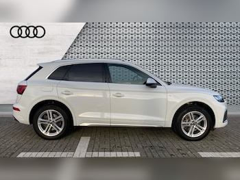 Used Audi Q5 2023 for sale - 76640224: Photo