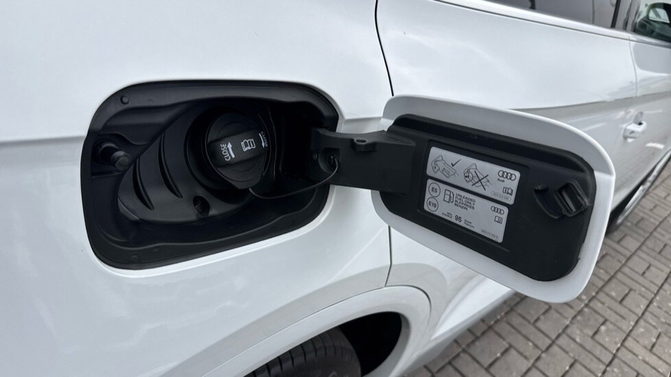 Used Audi Q5 2023 for sale - 76999516: Photo 22