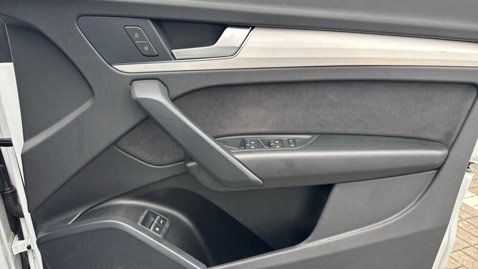 Used Audi Q5 2023 for sale - 76999516: Photo 28