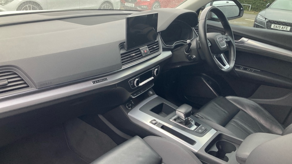 Used Audi Q5 2021 for sale - 76873143: Photo 2