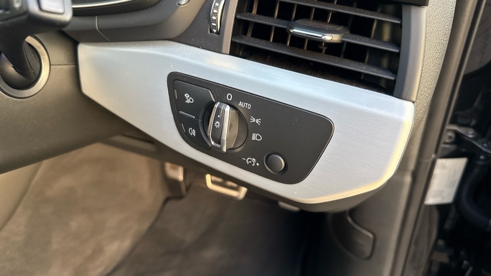 Used Audi A4 2023 for sale - 76874487: Photo 46