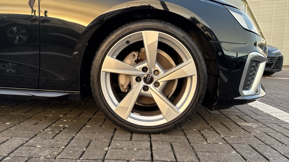 Used Audi A4 2023 for sale - 76874487: Photo 5