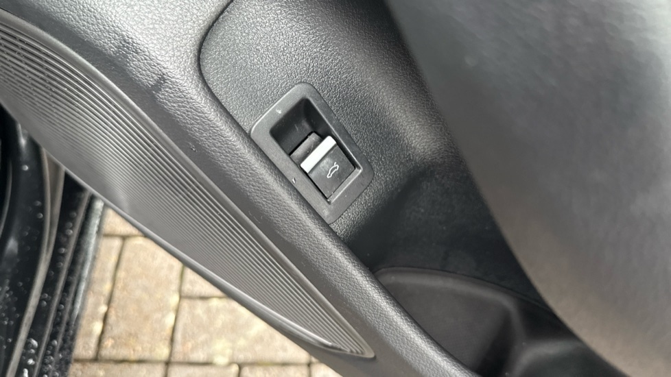 Used Audi A4 2023 for sale - 75943050: Photo 48