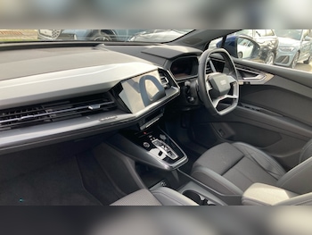 Used Audi Q4 e-tron 2023 for sale - 76466567: Photo