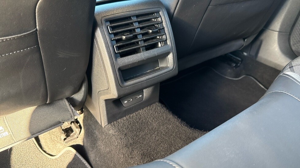 Used Volkswagen Golf 2023 for sale - 76873134: Photo 38